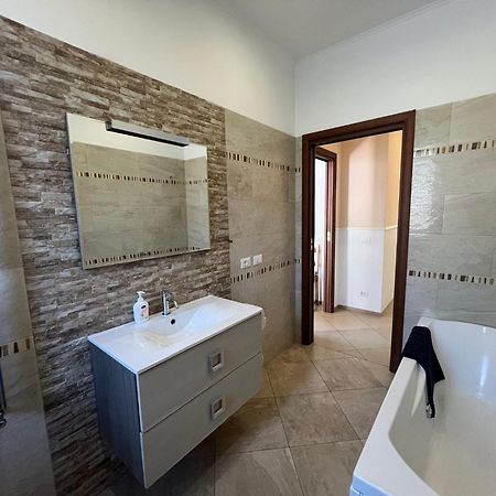 -5 Min From Bus Stop-Free Parking Rome Buitenkant foto