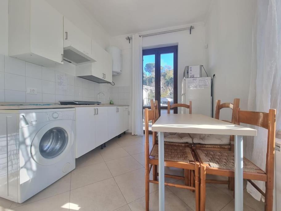 -5 Min From Bus Stop-Free Parking Rome Buitenkant foto